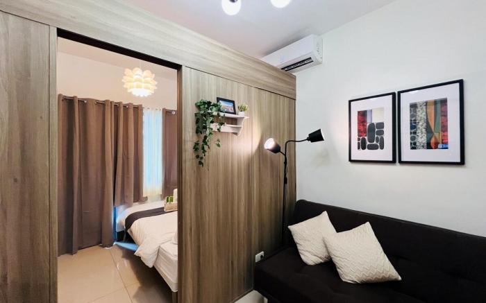 Condotel 1BR Unit w/ Balcony FAME Residences #FM19
