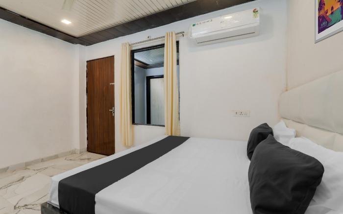 Hotel O by OYO S.S tower