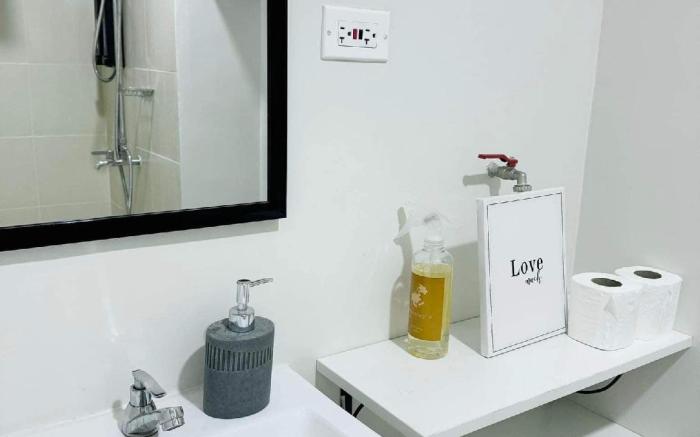 Demillo Style Suites at SMDC Style Residences