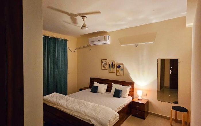 Urban Nest: Cozy 3bhk Apartment
