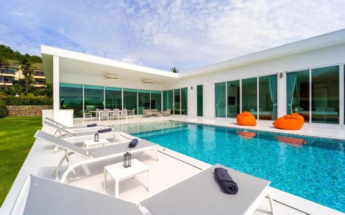 Modern Villa at Palm Hills Golf Club (PH4B)