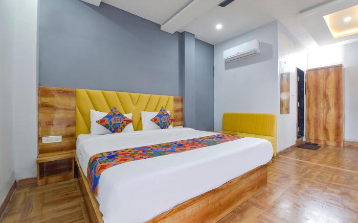 FabHotel Utsah
