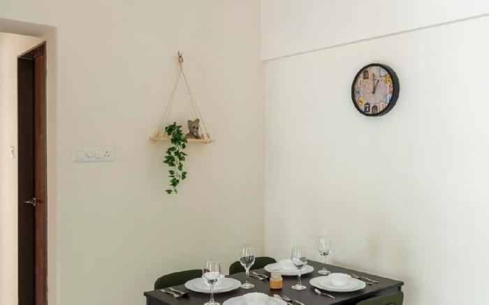 Modern, Elegant, Serene 2bhk Apt nr BKC & Airport