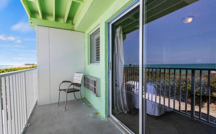 Oceanfront Inn