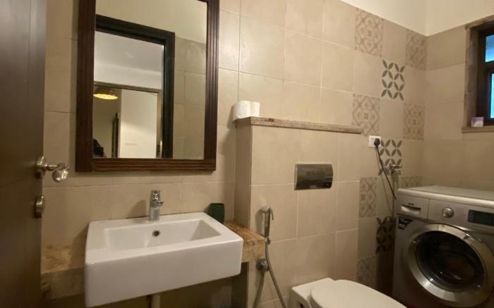 Cozy 2BHK Apartment at Candolim Beach Road