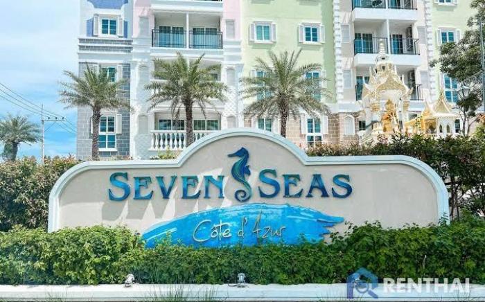 Seven Seas Pool View