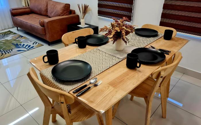 Cozy Urban Retreat at Trio, an ideal gateway! 