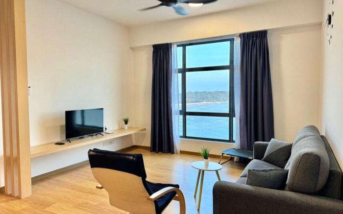 8|Pax Imperium Seaview Family Suite