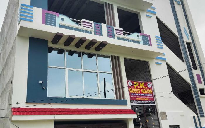 Hotel O Home PK Guest Homestay