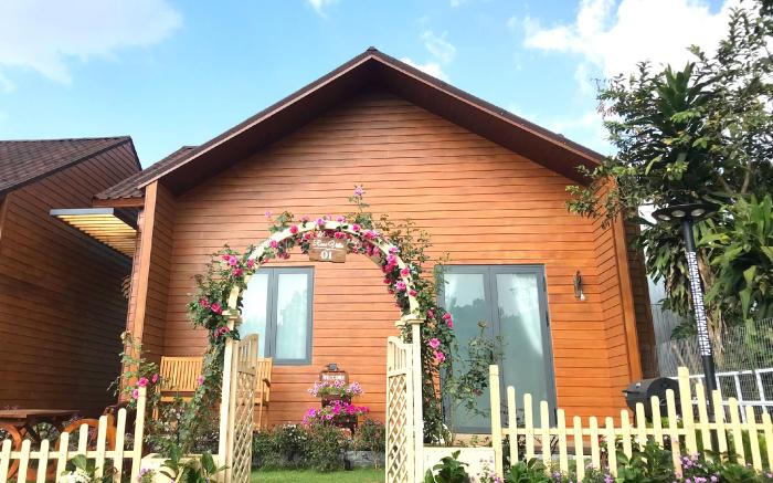 La Fleur Glamping