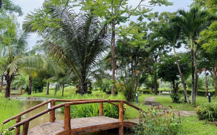 Aphirata Resort
