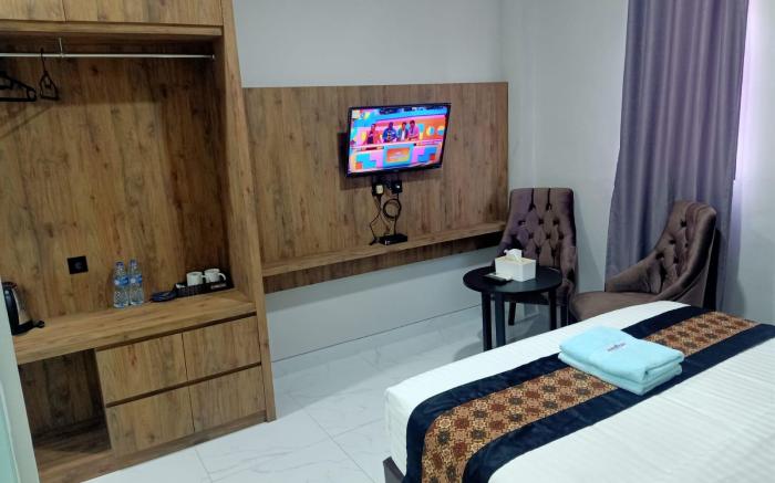 CVS The Hotel