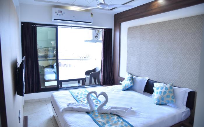 Hotel Savera Inn