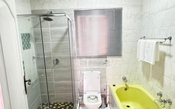 Lifegate Guest House
