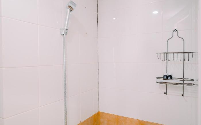 Studio (No kitchen) Green Pramuka City By Travelio