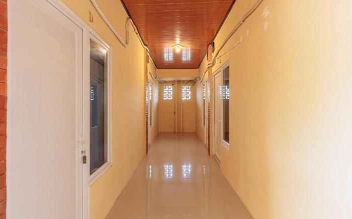 RedDoorz near Waterworld Lampung