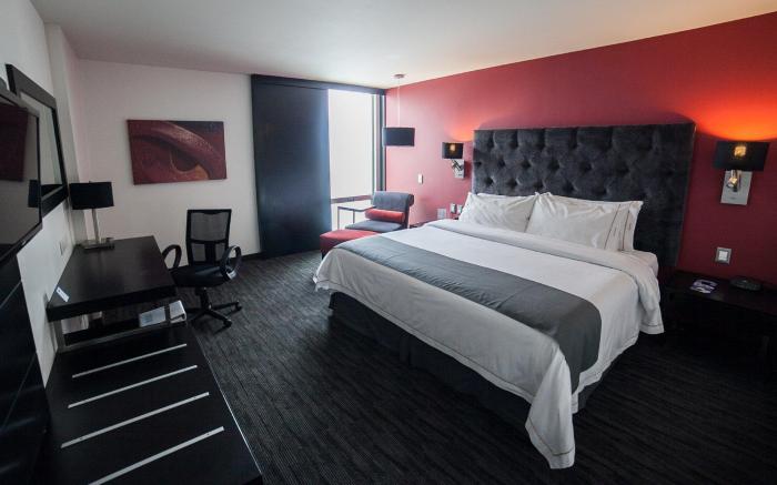 Holiday Inn Express Toluca Galerias Metepec By IHG