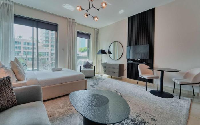 Stunning Luxury Studio Apartment - Downtown Dubai