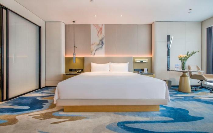 Yiwu Eastren Casa Hotel
