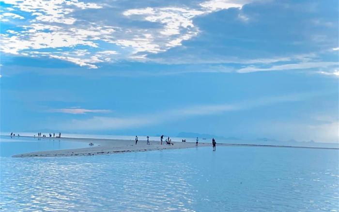 Baan Hin Kong Beach Resort 2