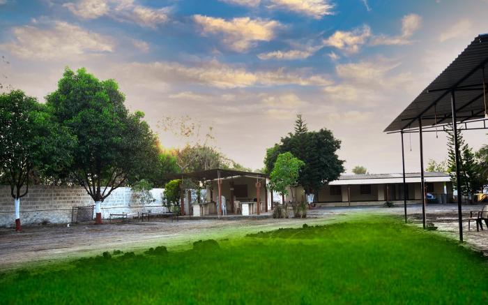Devs Den Farm And Resort