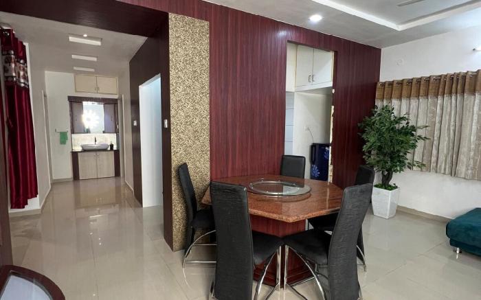 “Blue” home (Gold complex)- Luxurious flat Rajkot