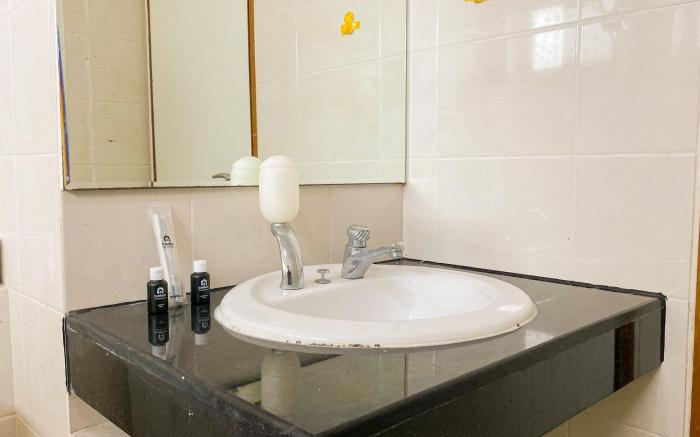 Best Homey 3BR @ Green Bay Condominium By Travelio