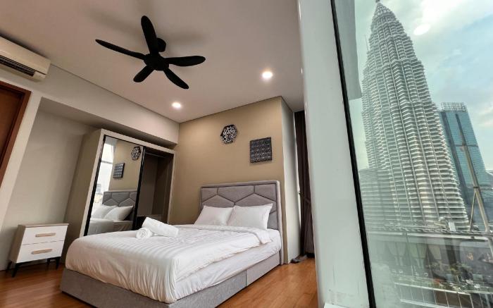 Sky Suites at KLCC by Mitstay