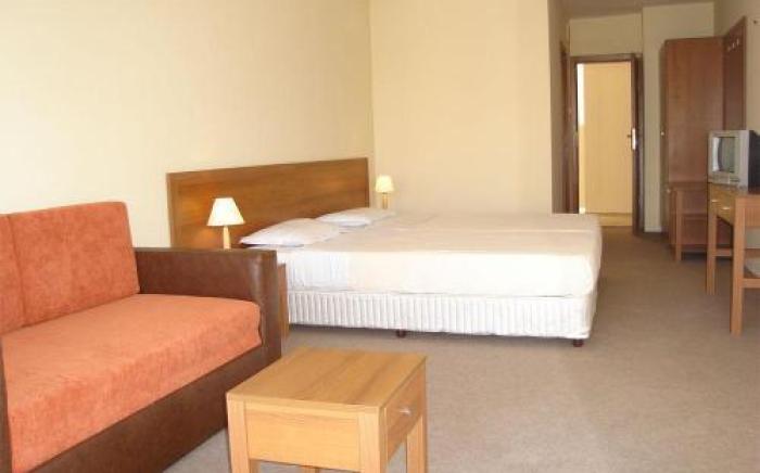 Family Hotel Muses