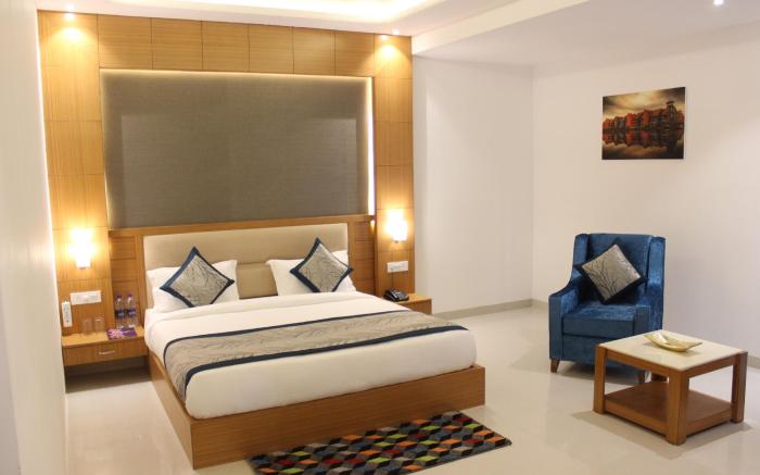 Hotel Delhi 37 By star group