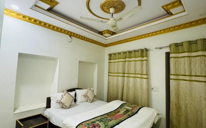 Hotel Darsh Safari - Fort View