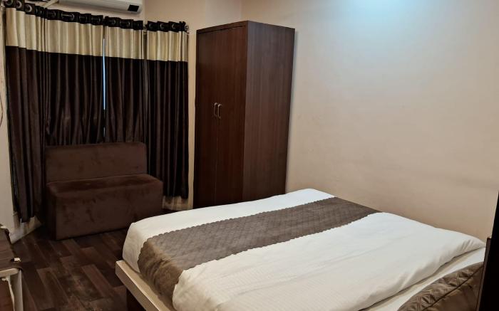 Hotel Rajshree