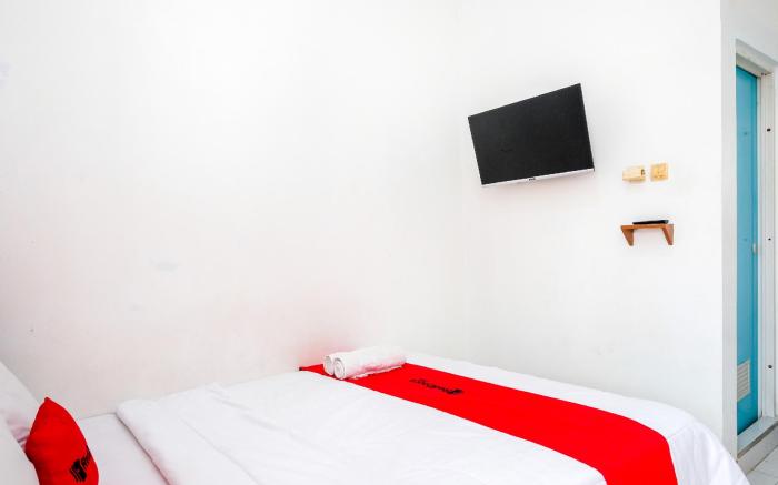 RedDoorz Syariah near Alun Alun Wonosobo 4