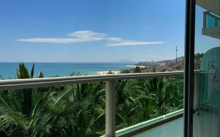 Apartment with 2 Bedrooms and Sea View