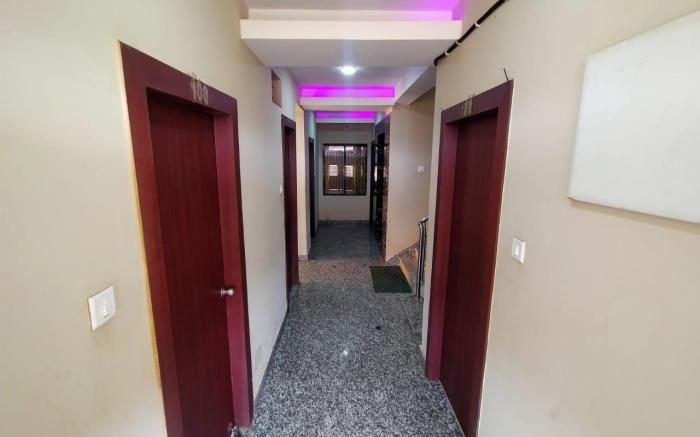 Hotel UK Palace Near Puri  Sea Beach By Morservices