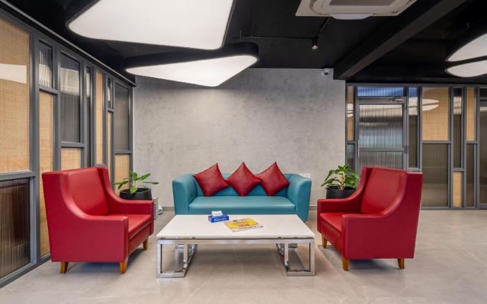 Eminent Suites And Apartments