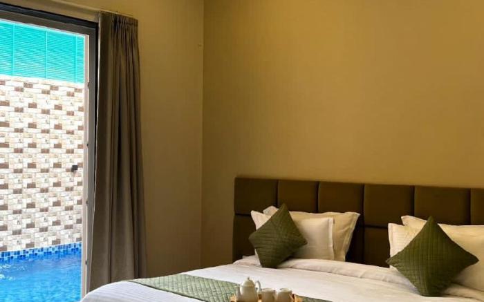 THE PEARL 21 VILLA