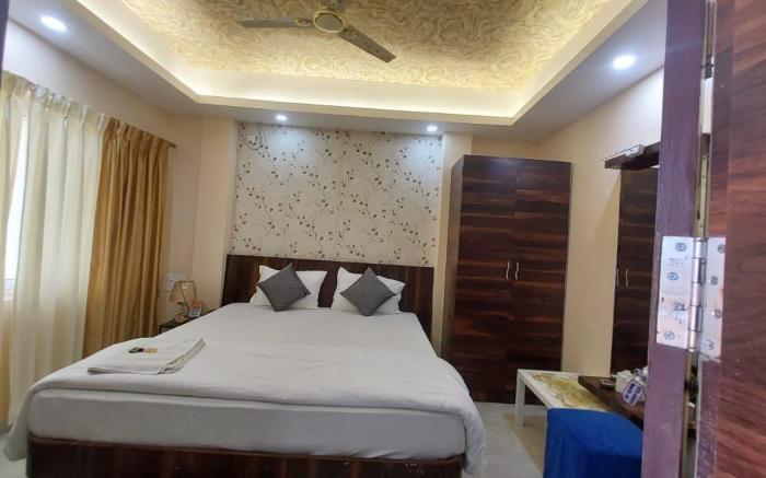 Hotel Aradhya Near Beach By Morservices