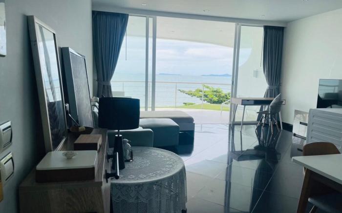 Two Bedroom Beach front near pattaya