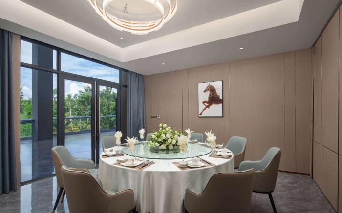 Days Hotel by Wyndham Xishuangbanna Jinghong