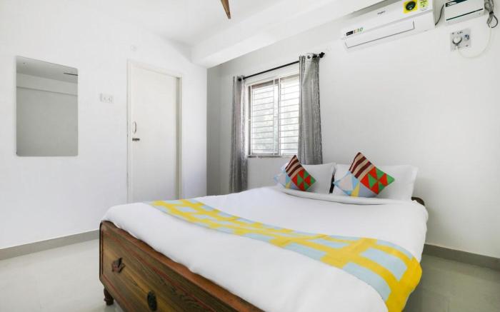 Cheerful 3 bedroom family home in serene space!