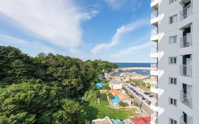 Yangyang E7 Ocean Stay