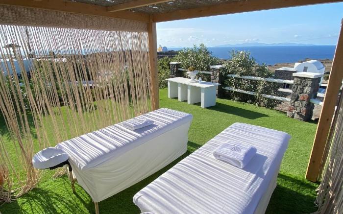 Oia Sunset Villas