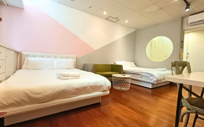 1 min to Ximen Mrt Staycation Suite-Weekly Retreat