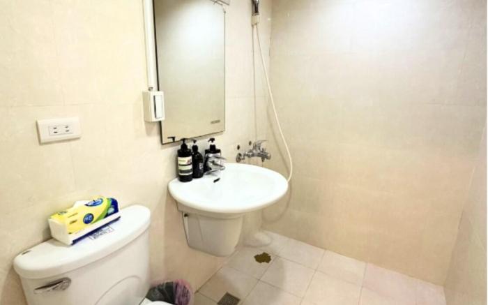 Cozy 4-Person Retreat in the Heart of Ximending