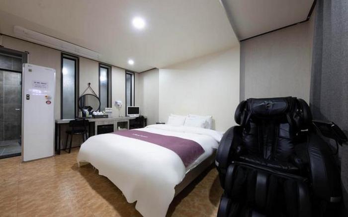 Seosan Hotel November