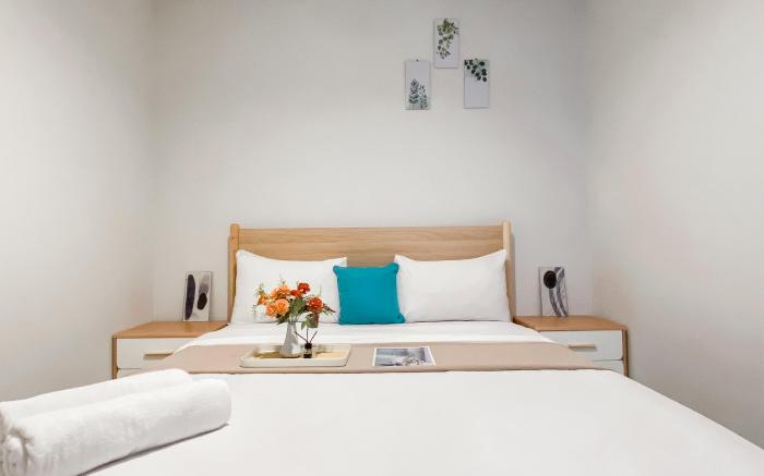 Spacious Comfort 2BR Tamansari Iswara By Travelio