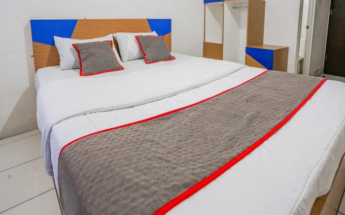 Hotel O Tower Mahakam at Riverview Jababeka Living PlazaÂ RoomÂ PDLÂ 99