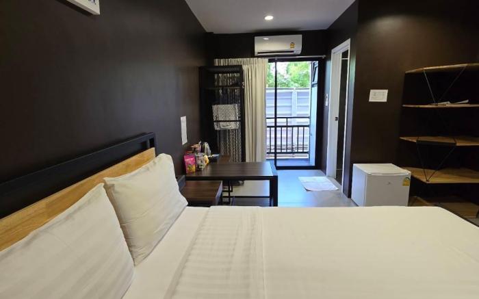 Chill Chill Hotel
