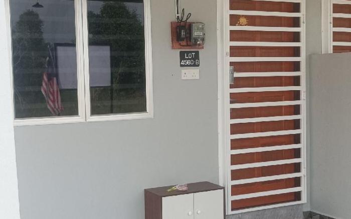 Ahzalike Homestay Muar
